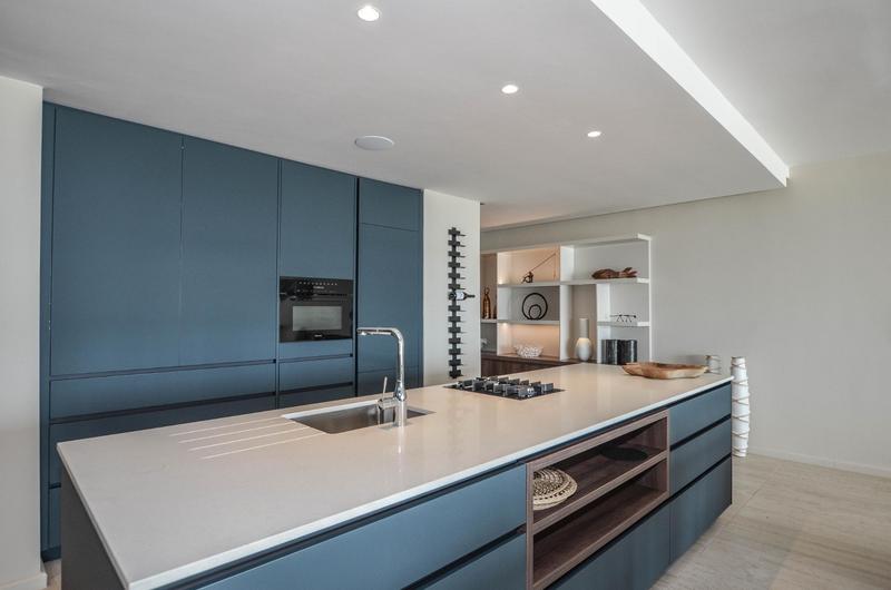 2 Bedroom Property for Sale in Dolphin Beach Western Cape